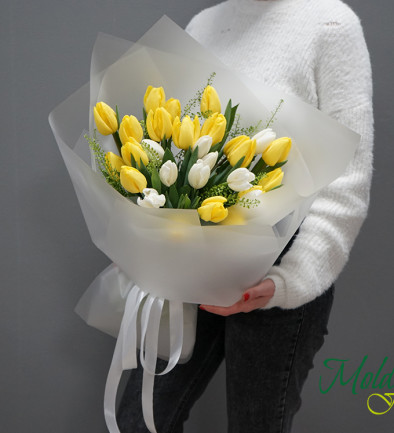 Bouquet of tulips ''Joy and Light'' photo 394x433